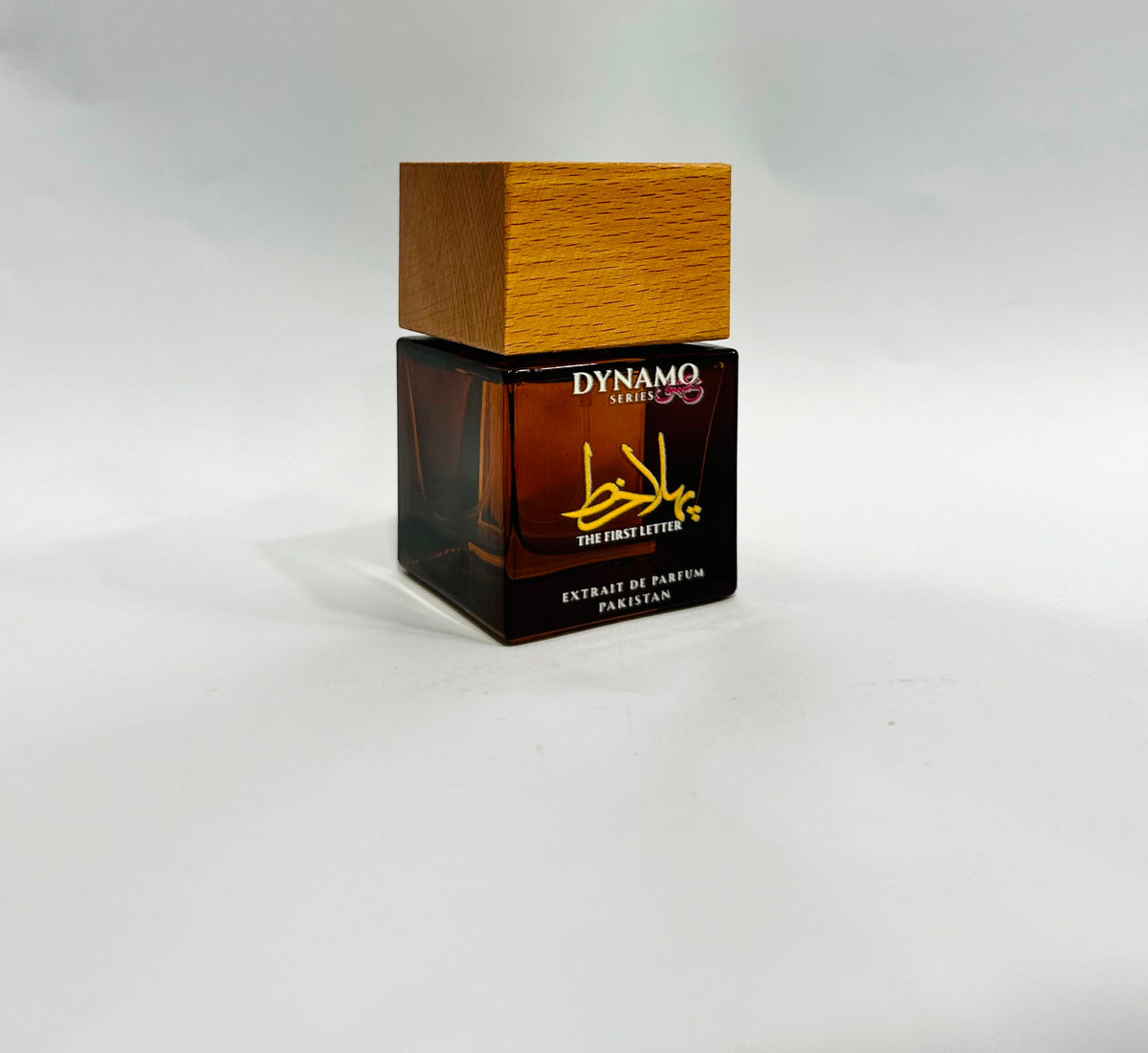 ہلا خط” Extrait de Parfum, عشق Series, Fresh Seductive Fragrance for Men & Unisex